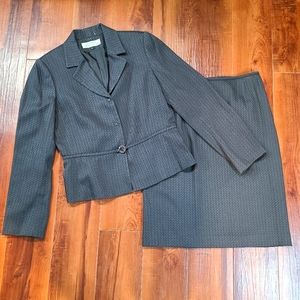 Tahari ASL Levine Geometric Diamond Print Front Clasp Snap Fitted Blazer Skirt 8